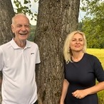 Bílá esence s Prasadamem a Martinou Janků